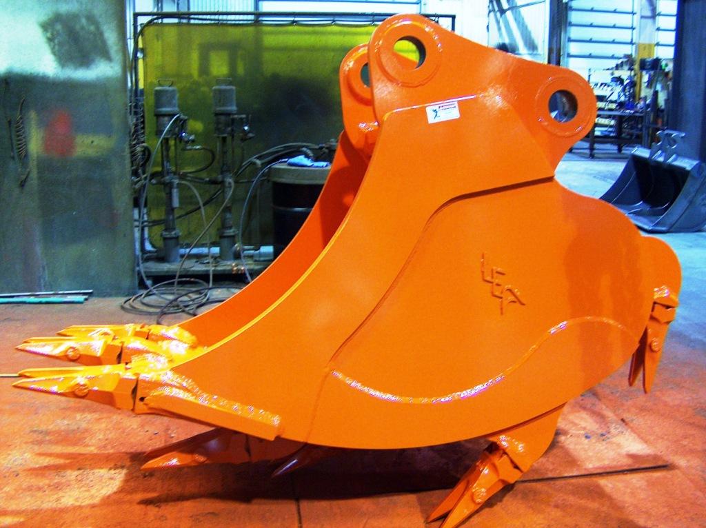 DigNRip Bucket for excavators and backhoes